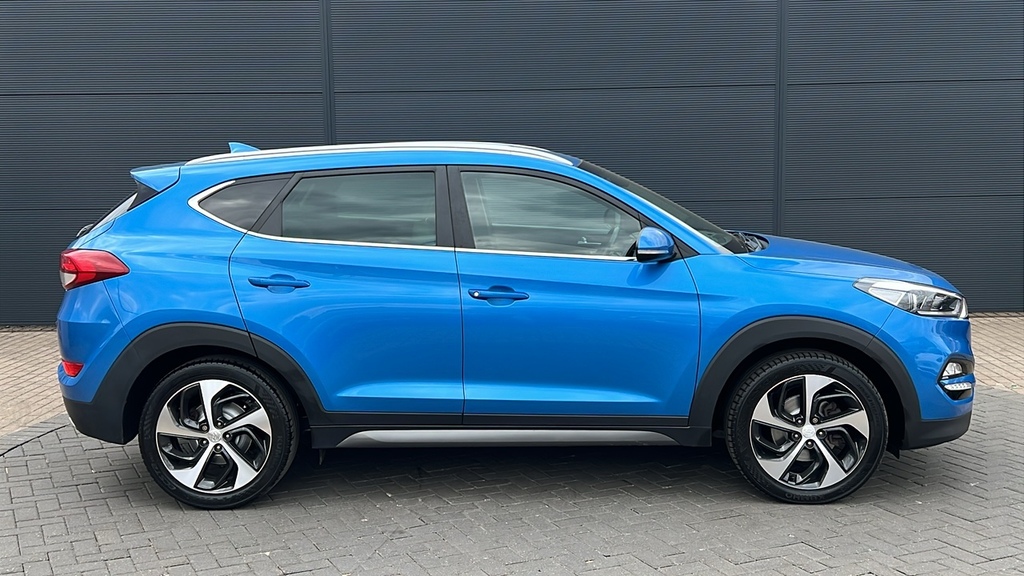 Hyundai Tucson 2.0 Crdi Blue Drive Premium 2Wd 136 Ps Blue #4