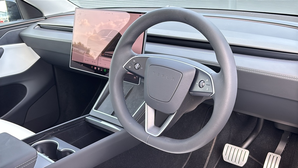 Tesla Model Y Long Range Awd 375 Ps Black #6