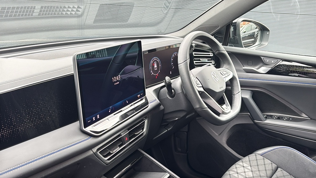 Volkswagen Tiguan 2.0 Tdi R-line Dsg 150 Ps Blue #2