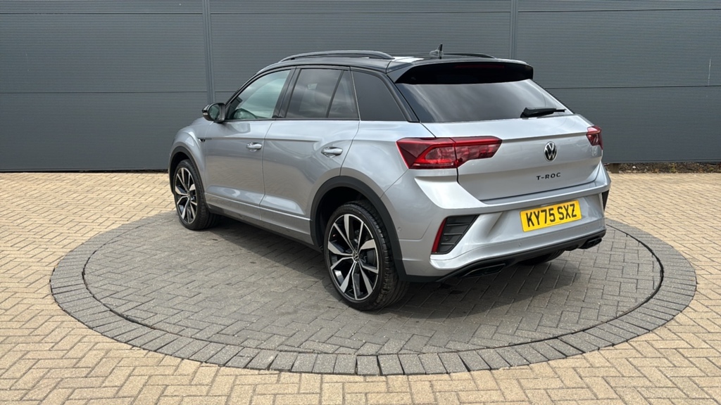 Volkswagen T-Roc 1.5 Tsi Black Edition Dsg 150 Ps Black #3