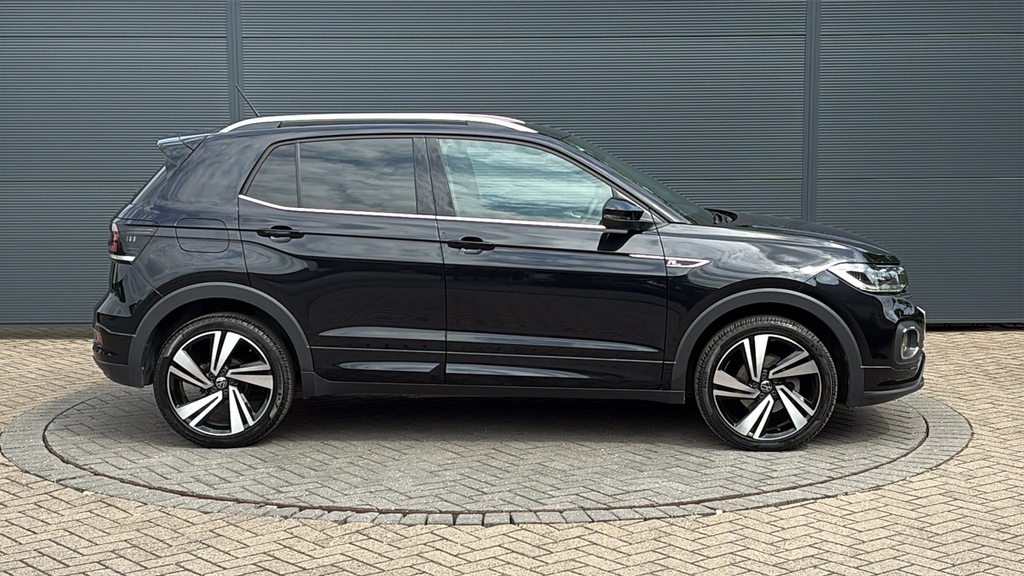 Volkswagen T-Cross 1.0 Tsi 110 R-line Dsg 110 Ps Black #4