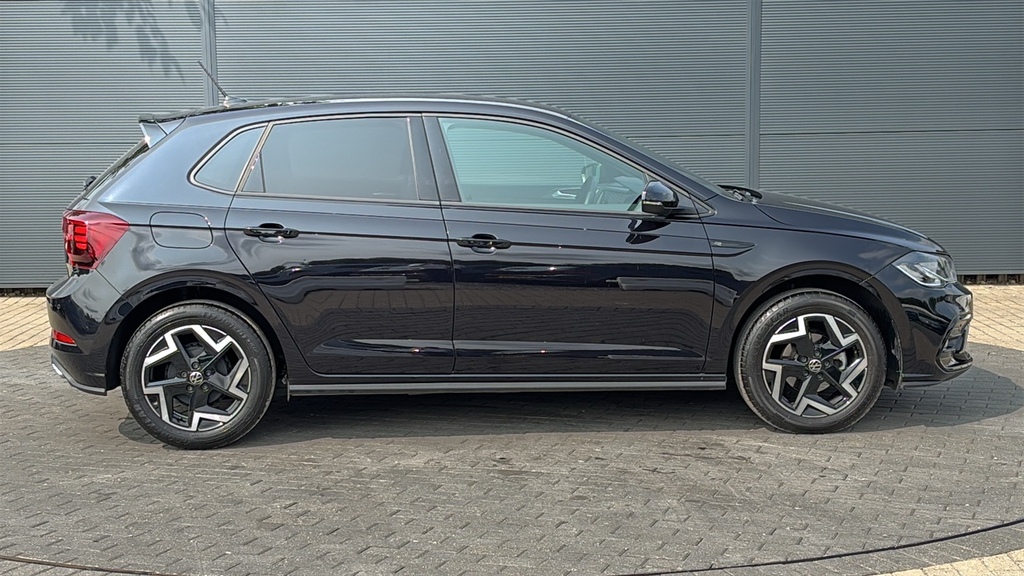 Volkswagen Polo 1.0 Tsi R-line 95 Ps Black #4