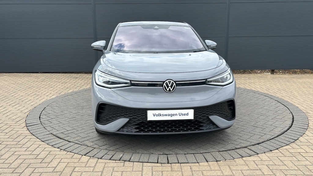 Volkswagen ID.5 Suv Red #7