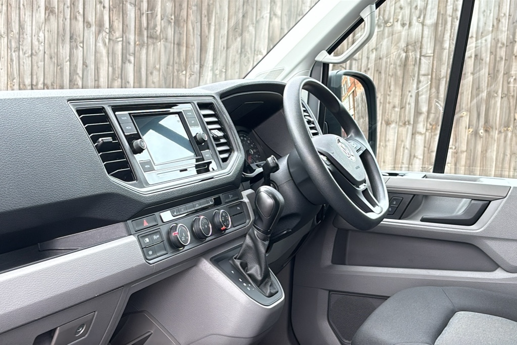 Volkswagen Crafter 2.0 Tdi 177Ps Trendline High Roof Van 177 Ps Silver #2