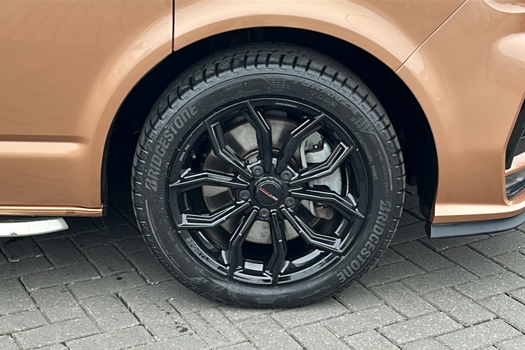 Volkswagen Transporter Sportline 2.0 Bitdi 204 Sportline Van Dsg 204 Ps Brown #5