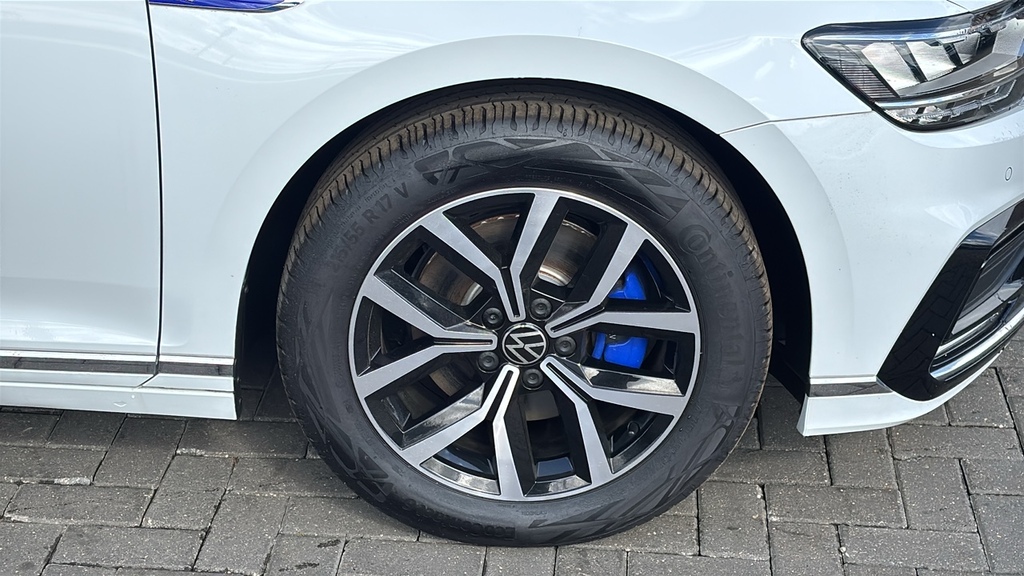 Volkswagen Passat 1.4 Tsi Phev Gte Dsg 218 Ps White #5