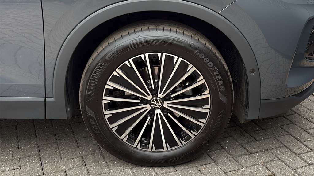 Volkswagen Tiguan 1.5 Etsi 150 Match Dsg 150 Ps Grey #5