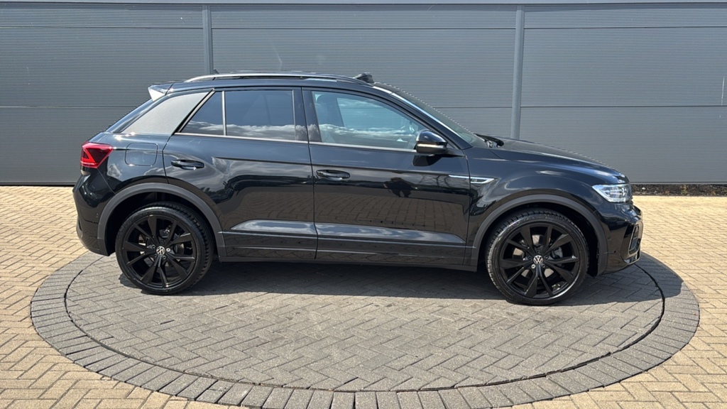 Volkswagen T-Roc 1.5 Tsi Black Edition Plus Dsg 150 Ps Black #4