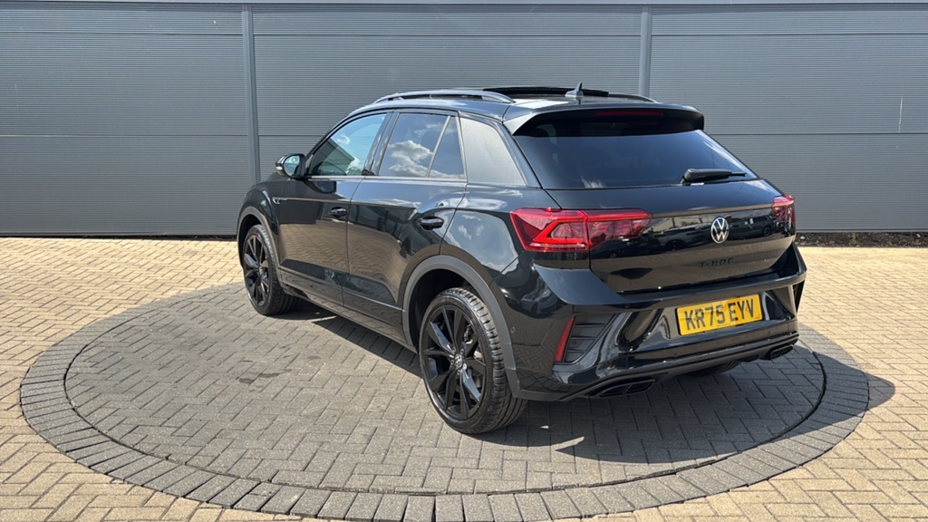 Volkswagen T-Roc 1.5 Tsi Black Edition Plus Dsg 150 Ps Black #3