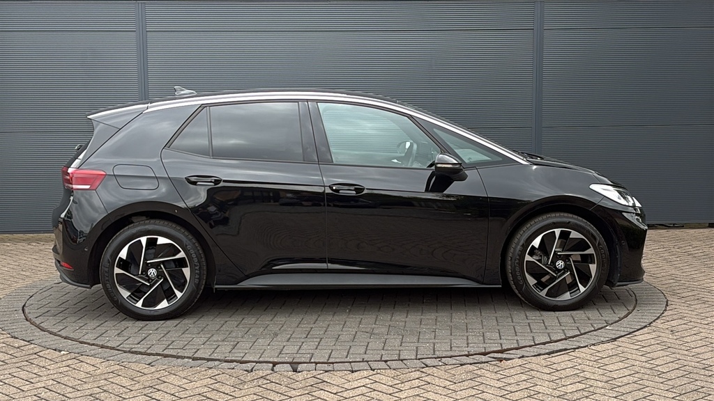 Volkswagen ID.3 150Kw Match Pro 59Kwh Comfort 204 Ps Black #4