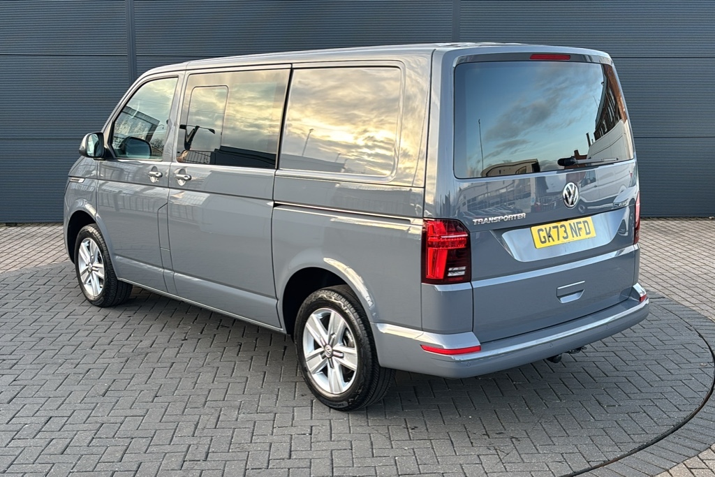 Volkswagen Transporter 2.0 Bitdi 204 Highline Kombi Van Dsg 204 Ps Grey #3
