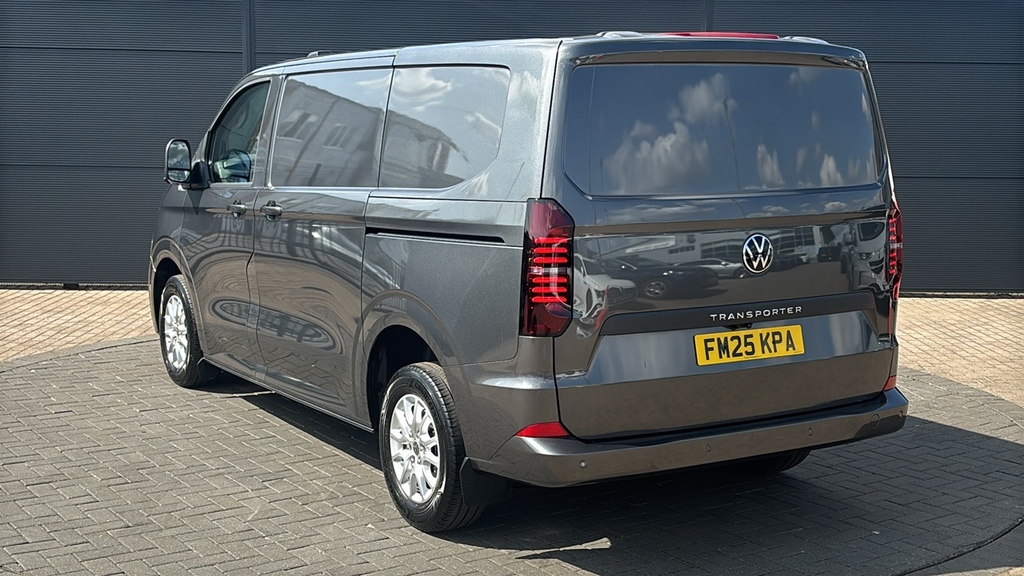 Volkswagen Transporter 2.0 Tdi 150 Commerce Pro Van 150 Ps Grey #3