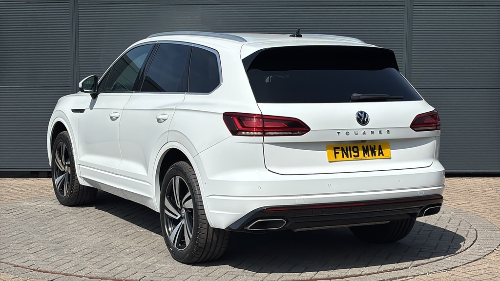 Volkswagen Touareg 3.0 V6 Tdi 4Motion R-line Tech Tip 0 Ps White #3
