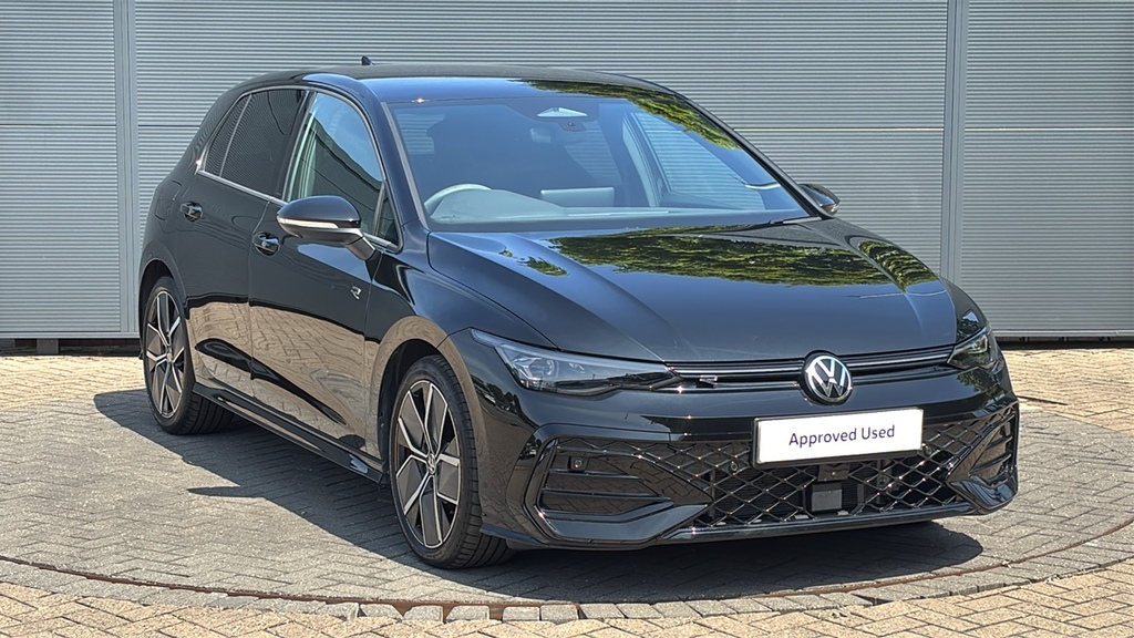Volkswagen Golf 1.5 Etsi 150 Black Edition Dsg 0 Ps Black