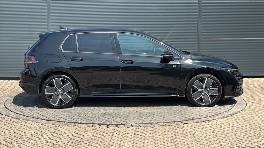 Volkswagen Golf 1.5 Etsi 150 Black Edition Dsg 0 Ps Black #4