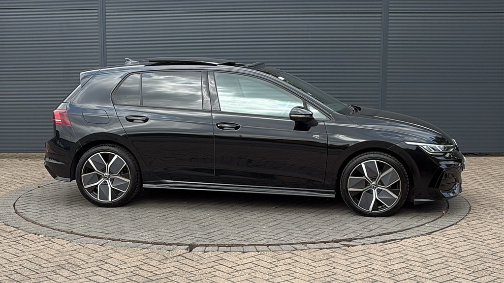 Volkswagen Golf 2.0 Tdi 150 R-line Dsg 0 Ps Black #4