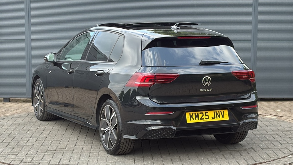 Volkswagen Golf 2.0 Tdi 150 R-line Dsg 0 Ps Black #3