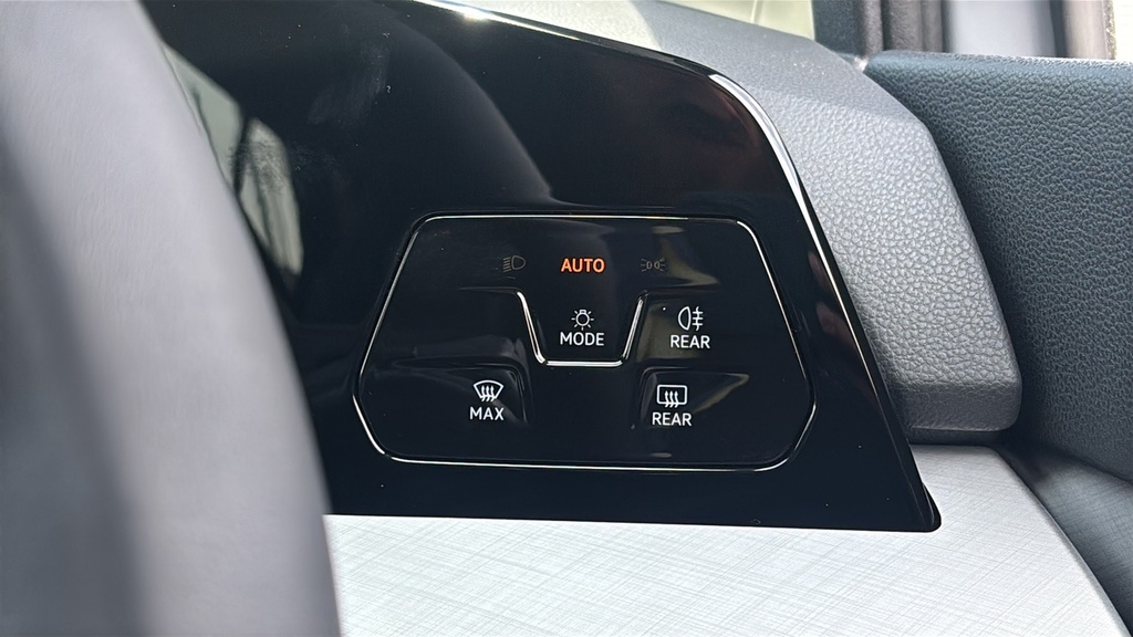Volkswagen Golf 1.5 Tsi Black Edition Grey #16