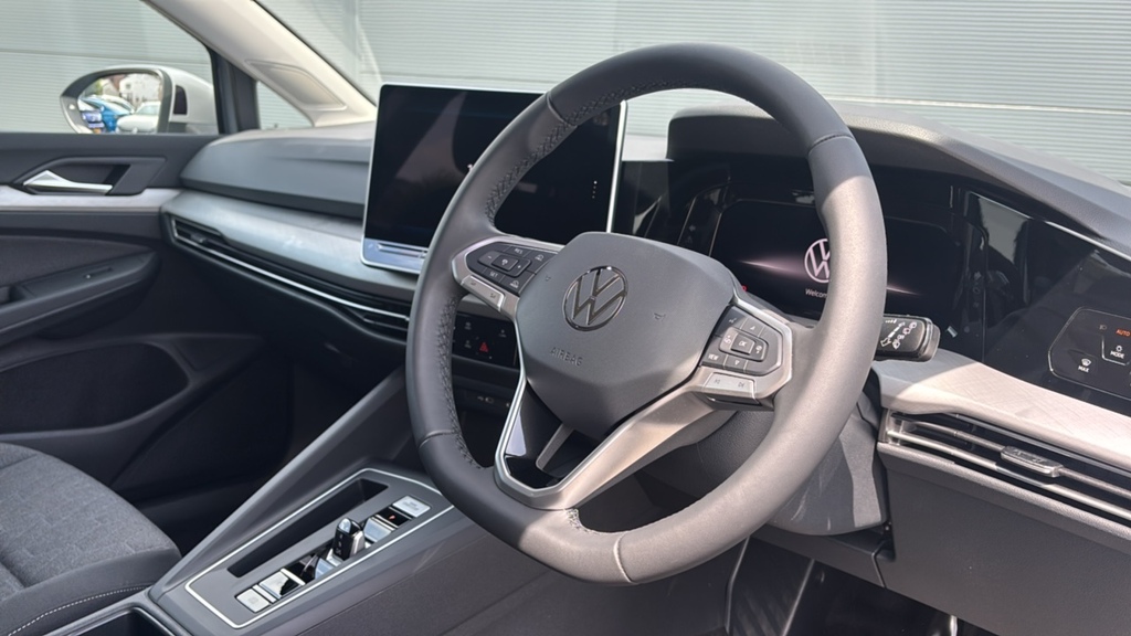 Volkswagen Golf 1.5 Tsi Black Edition Grey #6