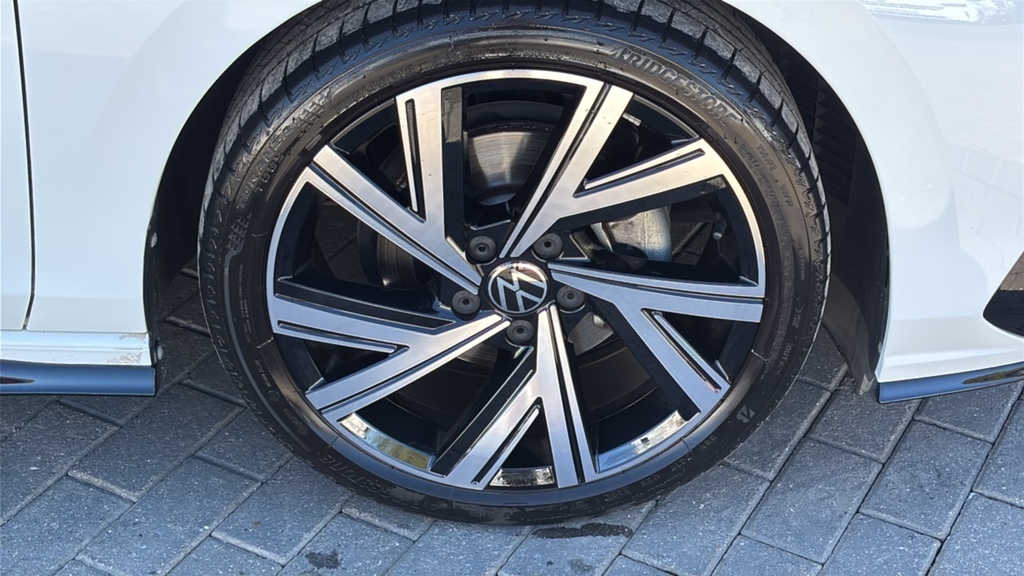 Volkswagen Golf 1.5 Etsi 150 R-line Dsg 150 Ps White #5