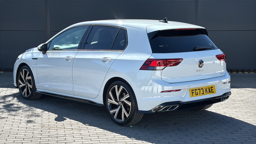 Volkswagen Golf 1.5 Etsi 150 R-line Dsg 150 Ps White #3
