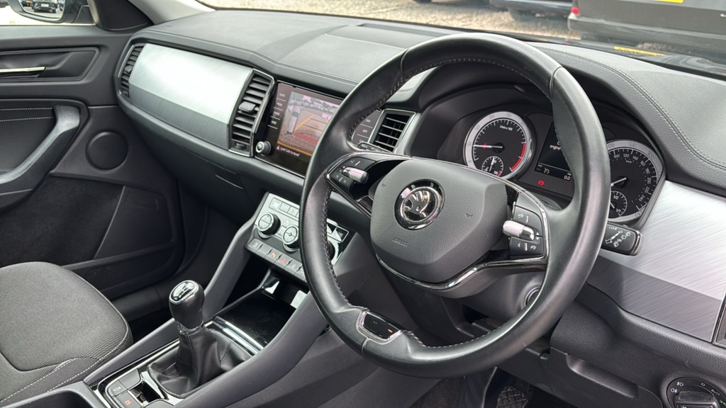 Skoda Kodiaq 1.5 Tsi Se Drive 7 Seat 150 Ps Grey #5