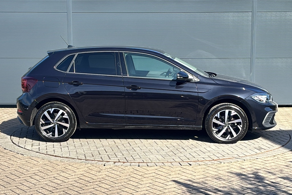 Volkswagen Polo 1.0 Tsi Match 95 Ps Black #4