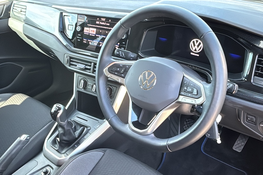 Volkswagen Polo 1.0 Tsi Match 95 Ps Black #6