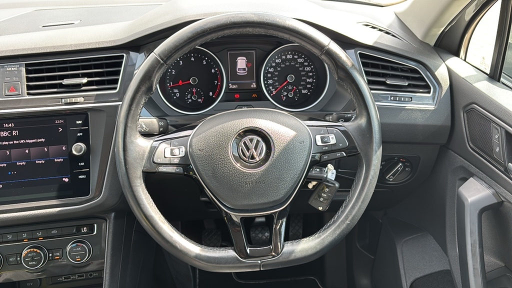 Volkswagen Tiguan Elegance Black #17