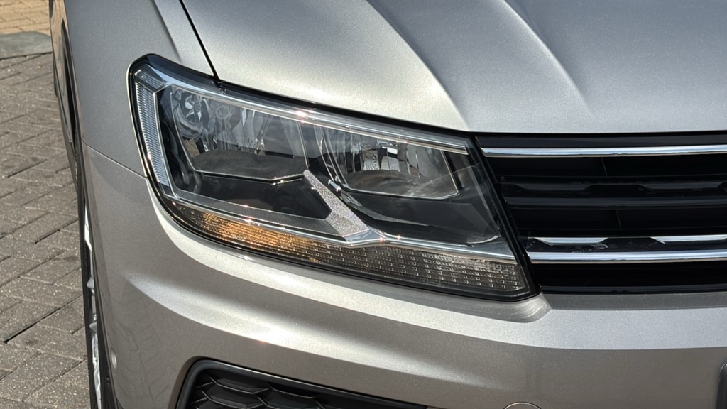 Volkswagen Tiguan Elegance Black #12