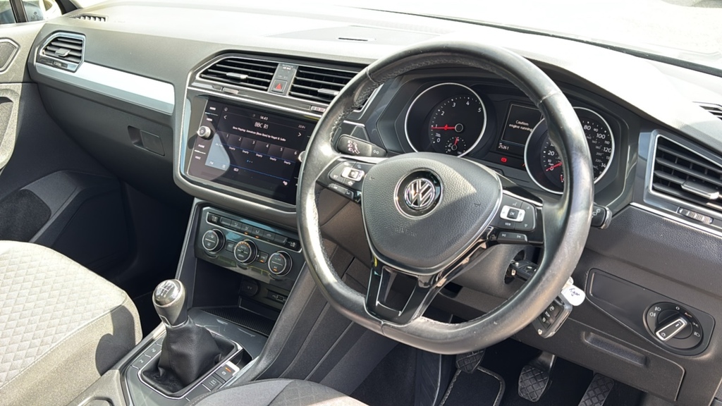 Volkswagen Tiguan 1.5 Tsi Evo 150 Match 150 Ps Silver #6