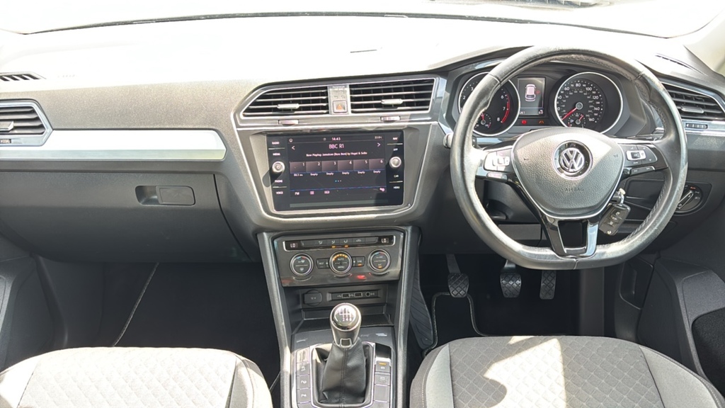 Volkswagen Tiguan Elegance Black #15