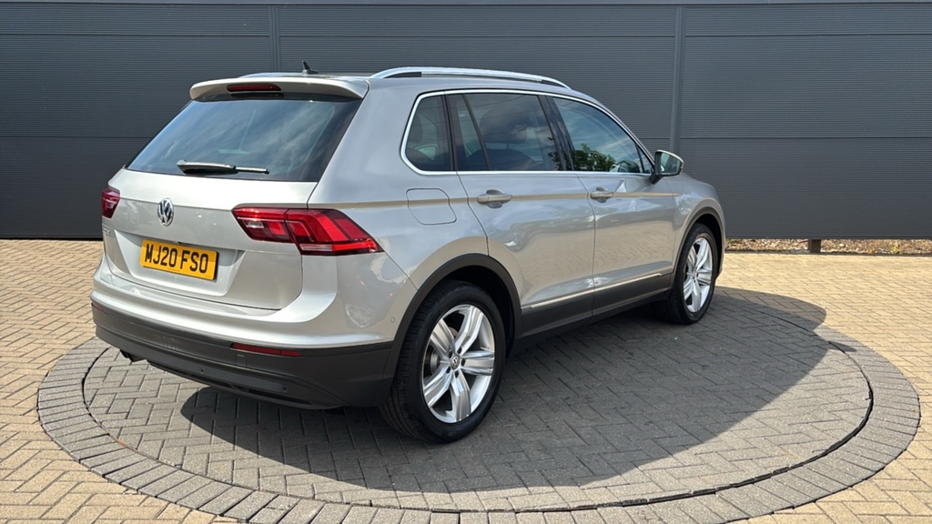 Volkswagen Tiguan Elegance Black #18