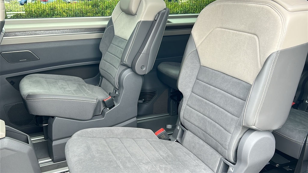 Volkswagen Multivan 1.5 Tsi Ehybrid Life Lwb 4Motion Dsg 6 Seat  #8