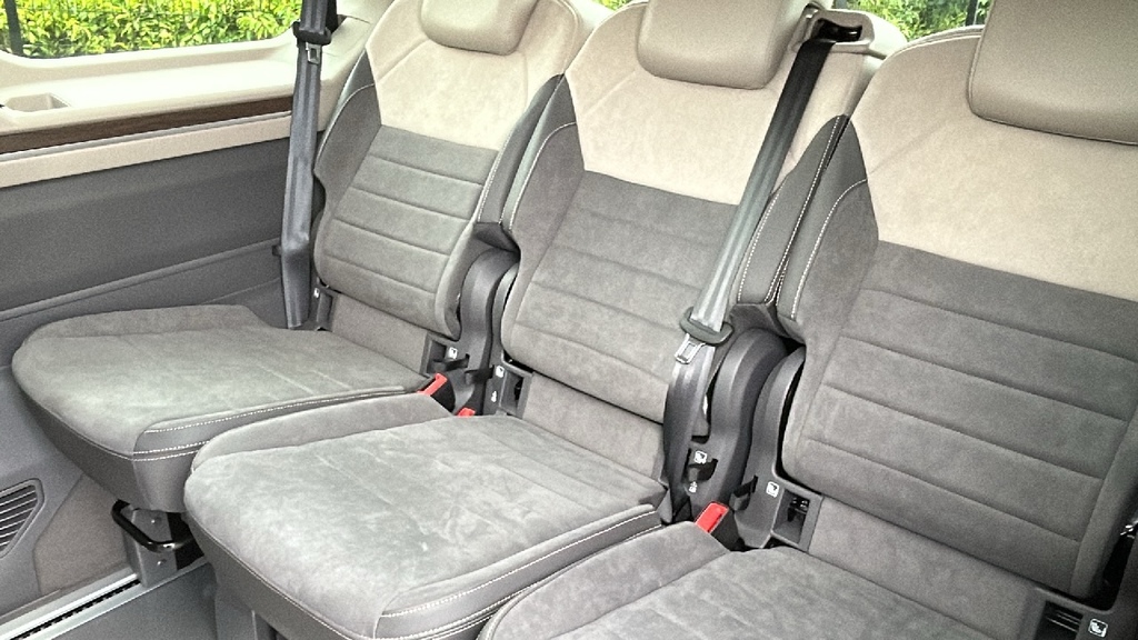 Volkswagen Multivan 1.5 Tsi Ehybrid Life Lwb 4Motion Dsg 6 Seat  #16