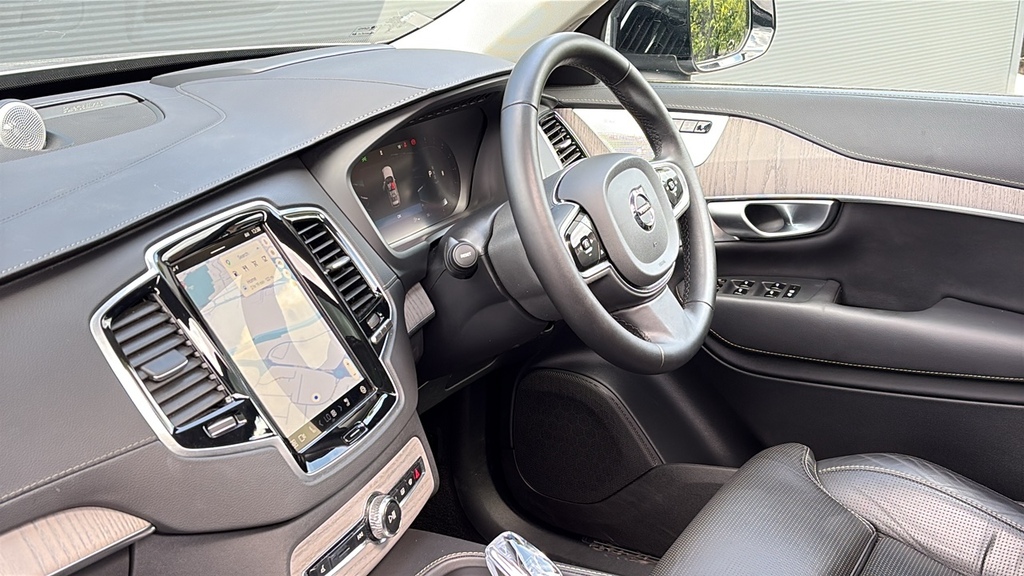 Volvo XC90 2.0 B6p Ultimate Dark Awd Geartronic 300 Ps Silver #2