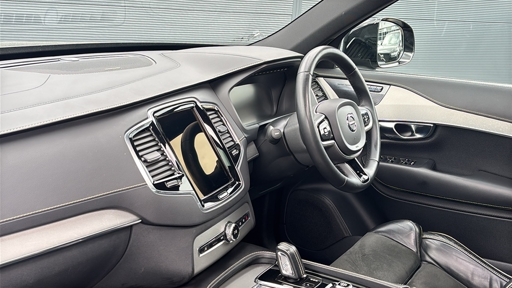 Volvo XC90 2.0 T8 Recharge Phev R Design Awd 390 Ps Black #2