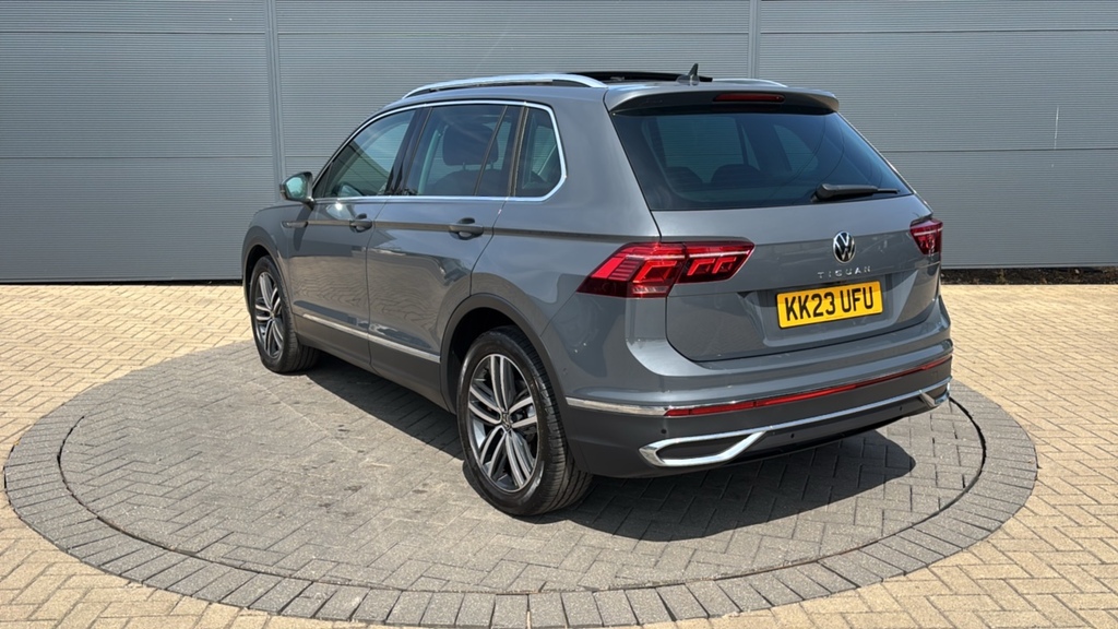 Volkswagen Tiguan 1.5 Tsi 150 Elegance Dsg 150 Ps Grey #3