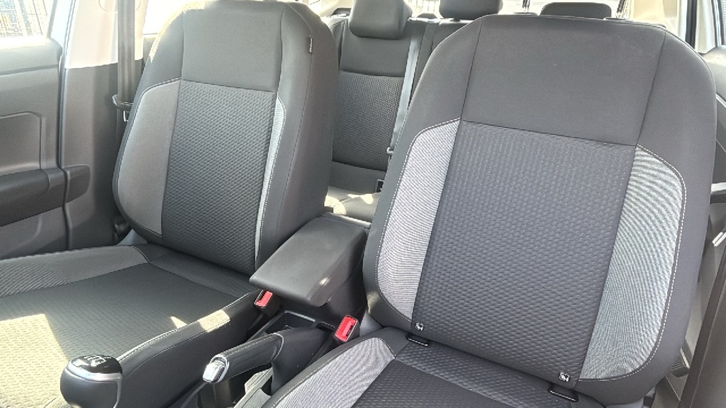 Volkswagen Polo Hatchback Silver #9