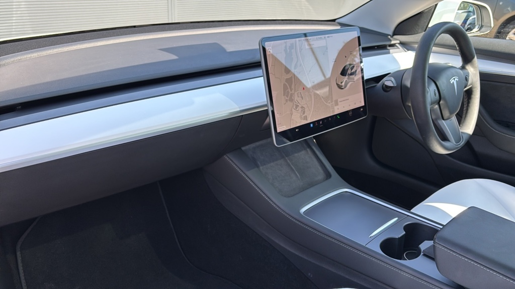 Tesla Model 3 Performance Awd Performance Upgrade 0 White #2