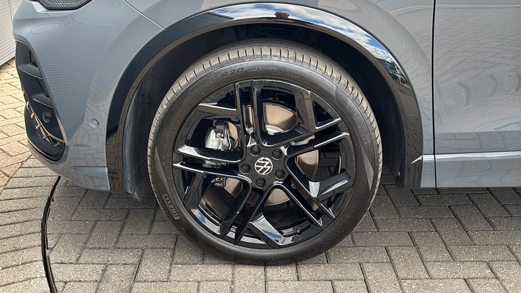 Volkswagen Tiguan 2.0 Tdi R-line Dsg 0 Ps Grey #5