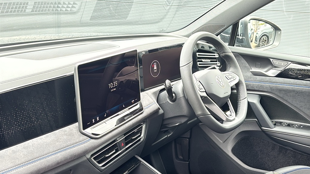 Volkswagen Tiguan 1.5 Etsi 150 R-line Dsg 150 Ps Grey #2
