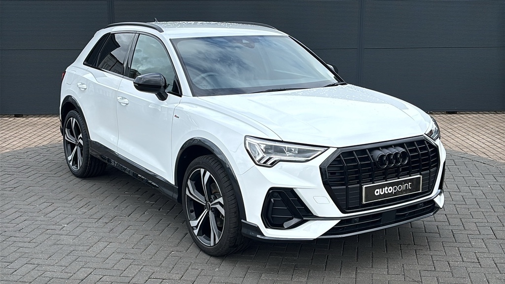 Audi Q3 35 Tfsi Black Edition S Tronic 20-In Alloy White