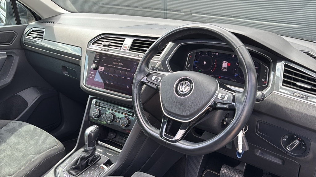 Volkswagen Tiguan 2.0 Tdi 150 4Motion Sel Dsg 150 Ps Black #6