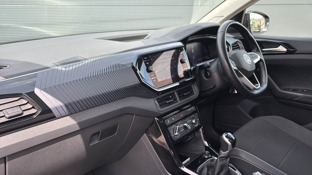 Volkswagen T-Cross 1.0 Tsi 110 Black Edition 110 Ps Grey #2