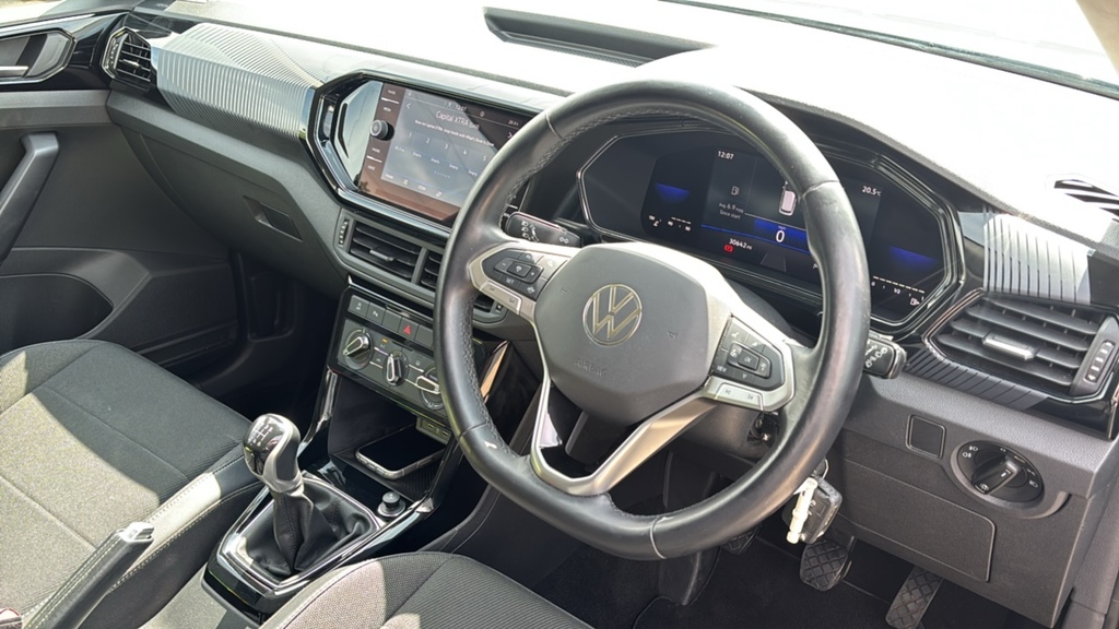 Volkswagen T-Cross 1.0 Tsi 110 Black Edition 110 Ps Grey #6
