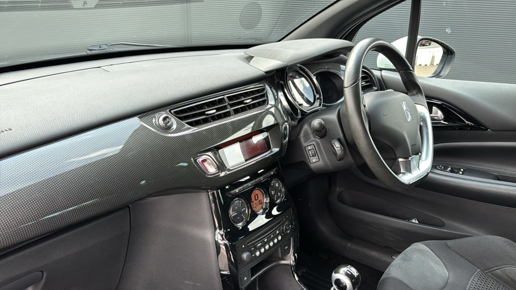 Citroen DS3 1.6 Thp 16V 165 Dsport 165 Ps Blue #2