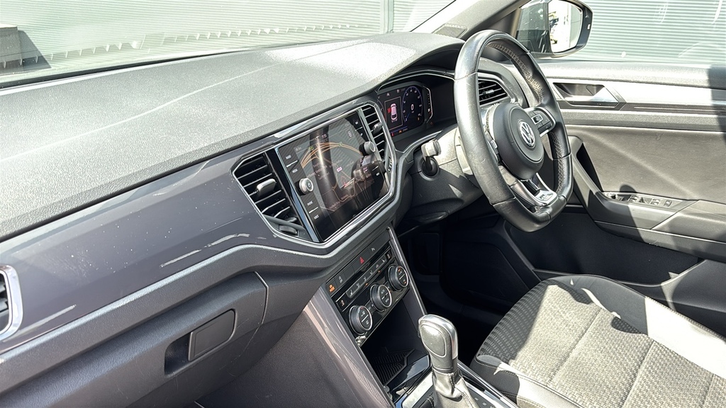 Volkswagen T-Roc 1.5 Tsi Evo R-line Dsg 150 Ps Grey #2