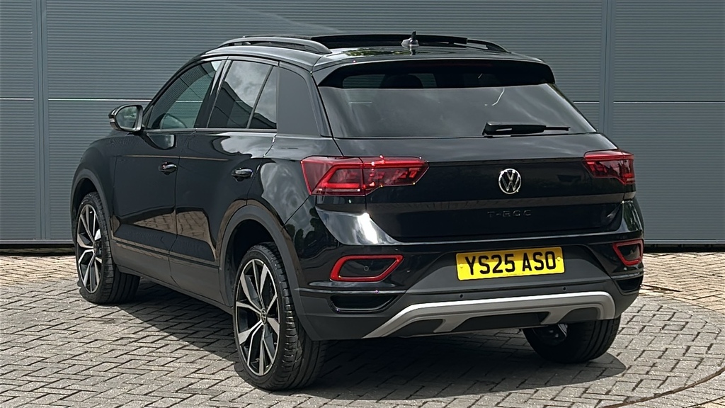 Volkswagen T-Roc 1.5 Tsi Style Design Dsg 0 Ps Black #3