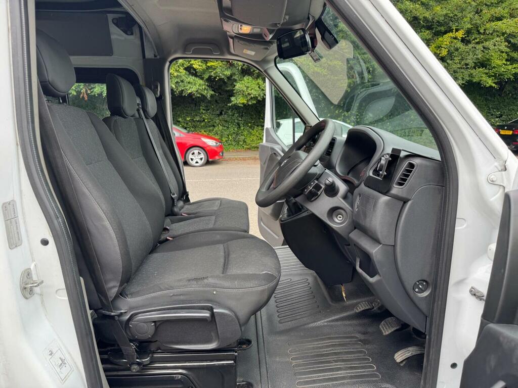 Vauxhall Movano Movano L3h2 F3500 Cdti Silver #7